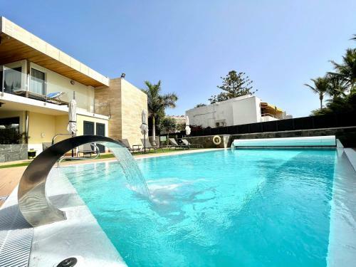 Apartamento de Lujo Con Acceso Directo A La Playa San Agustin