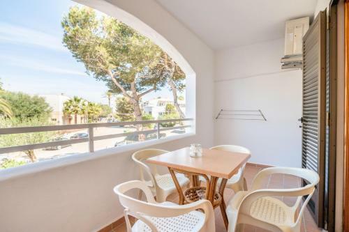 Apartamentos Karin 1�c