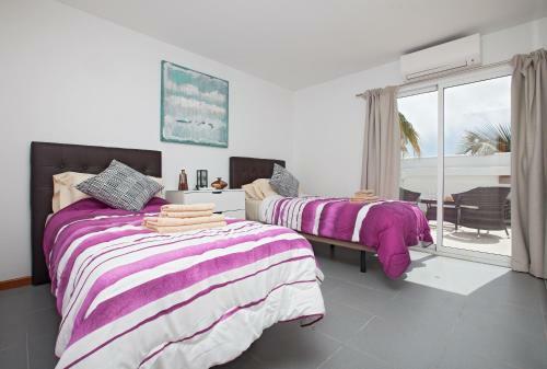 Casa Terrero Dos - 6 Bedroom Villa - Heated Pool - Pool Table - Jacuzzi - Separate Annex