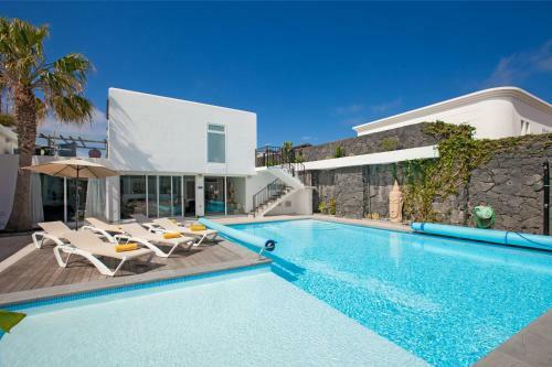 Casa Terrero Dos - 6 Bedroom Villa - Heated Pool - Pool Table - Jacuzzi - Separate Annex