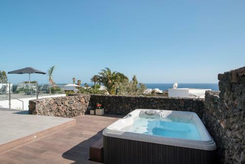 Causel - Luxury Villa With Hot Tub