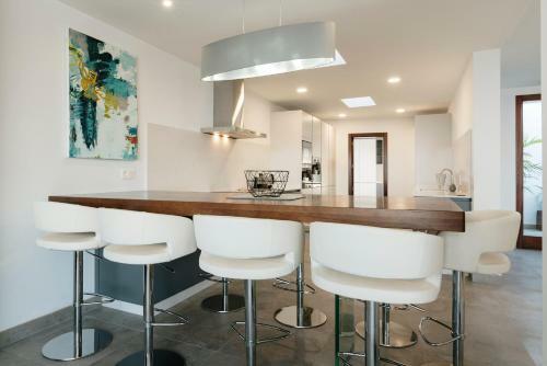 Causel - Luxury Villa With Hot Tub