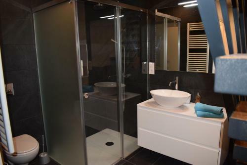 Casa de Lujo Con Piscina Y Amarre Privados Ref 350