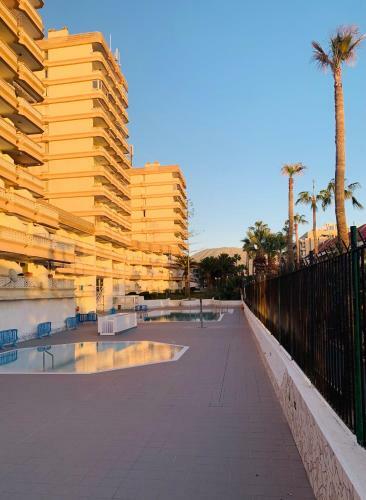 Superb Seaview Apartment In Playa de Las Americas