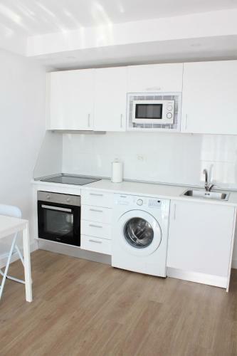 Superb Seaview Apartment In Playa de Las Americas