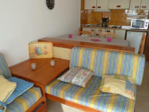 Apartamento En Primera Linea Playa Ref 285