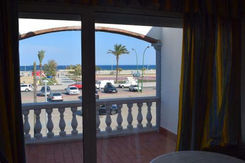 Apartamento En Primera Linea Playa Ref 285