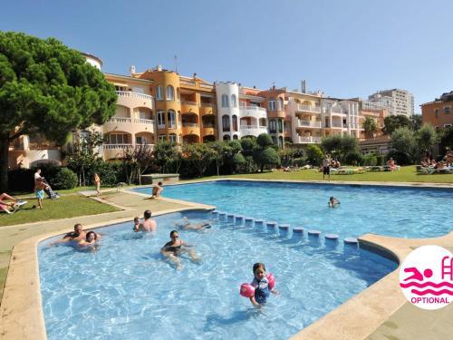 Cozy Apartment With Communal Pool In Empuriabrava Spain