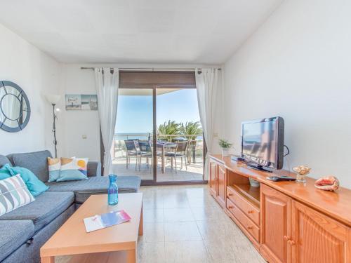 Cozy Apartment With Communal Pool In Empuriabrava Spain