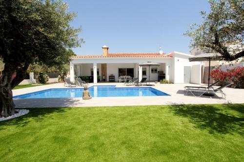 Villa Leon Inmo Carmanso 68 - 12262