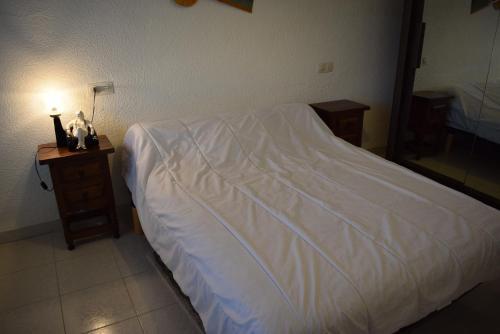 Casa 4 Dormitorios Con Amarre Y Piscina Privados Ref 346