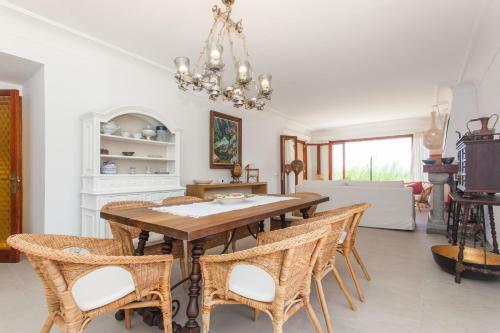 Villa Cabrera 12 Pax