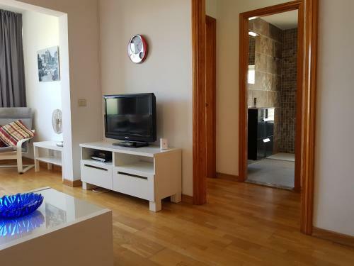 Apartamento Iguazu Yumbo - Two Bedroom Apt