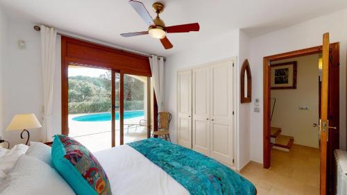 Tamariu Holiday Home Sleeps 7 With Pool