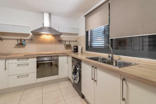 Apartamento Flatguest Caleta de Fuste + Beach + Pool + Wifi