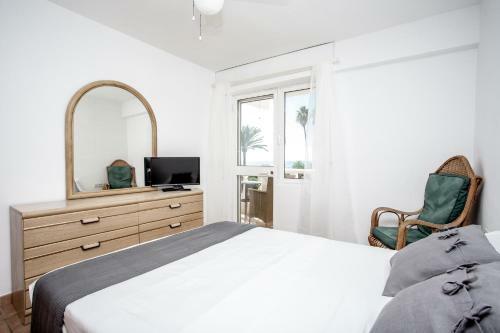 Lets In The Sun La Cala Beachside Townhouse
