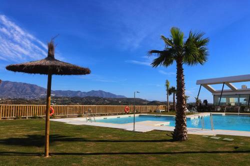 Lets In The Sun Casa Banderas Apartment