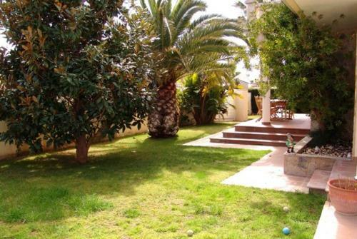 Coma-ruga Villa Sleeps 8 Pool