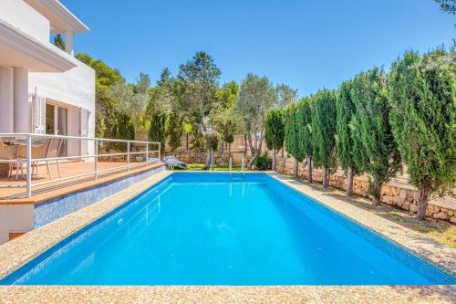 Villa Es Ratol�