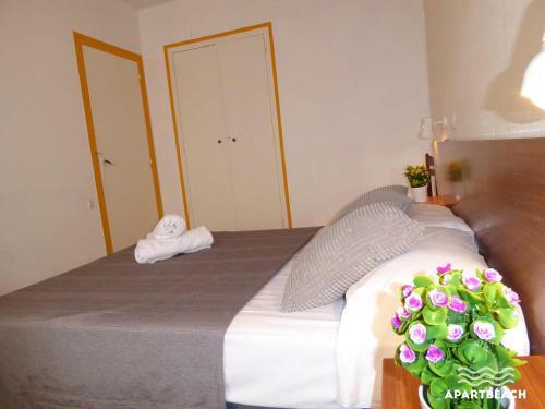 Apartbeach Las Mimosas Front Beach