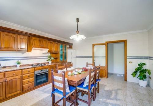 Playa de Muro Villa Sleeps 8 With Air Con