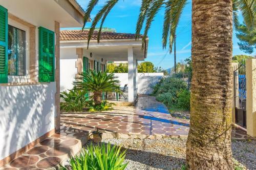 Villa Miquel