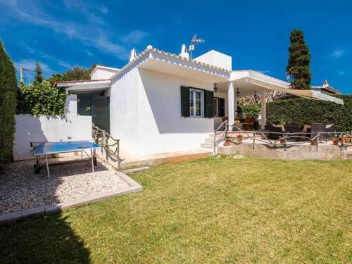 Villa Jarama Elegante Chalet Moderno Cerca de La Playa