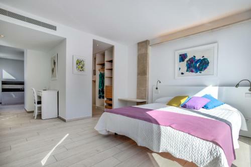 Extravagant Pollensa Villa Casa Lesplendor 4 Bedrooms Pool Table Modern Design