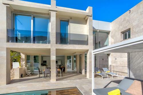 Extravagant Pollensa Villa Casa Lesplendor 4 Bedrooms Pool Table Modern Design