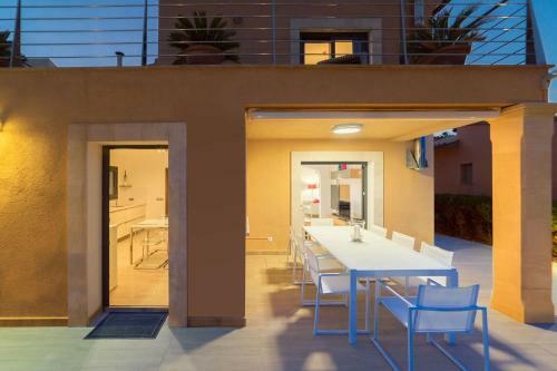 Sant Vicent de Sa Cala Villa Sleeps 8 Pool Air Con