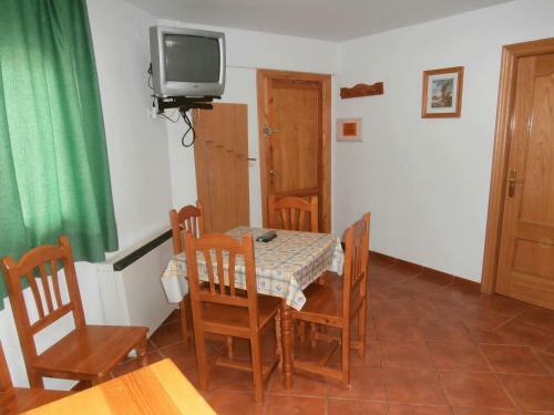 Apartamentos Sol Y Sierra 4/6 Pax. Asn