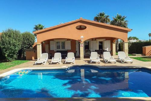 Villa Bounganvilla