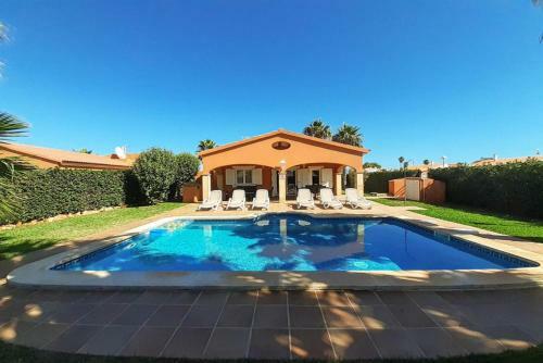 Villa Bounganvilla