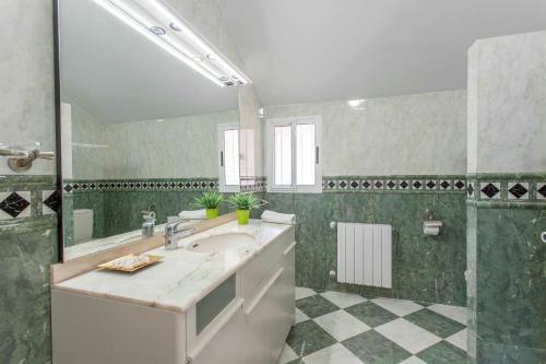 Apartup Canet Beachfront House