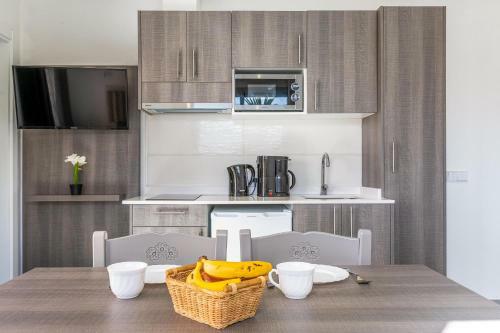 Ferrera Luxe Apartmento 712