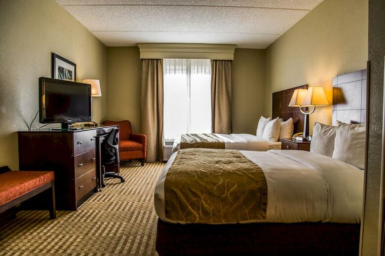 Hotel Comfort Suites Universal Studios Area