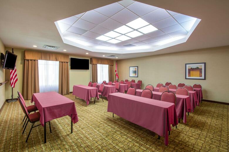 Hotel Comfort Suites Universal Studios Area