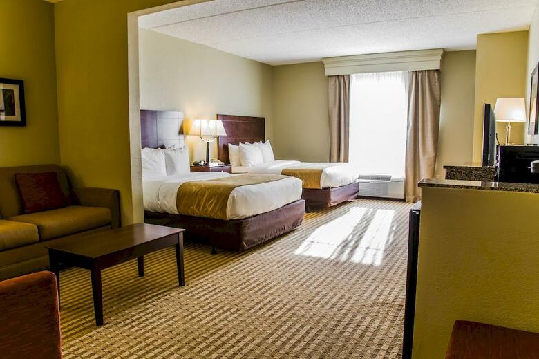 Hotel Comfort Suites Universal Studios Area