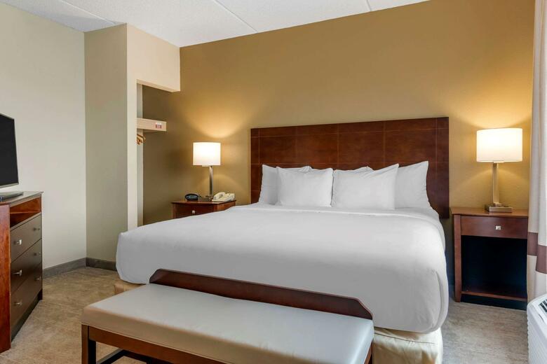 Hotel Comfort Suites Universal Studios Area