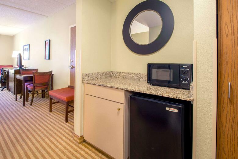 Hotel Comfort Suites Universal Studios Area