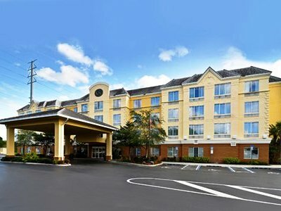 Hotel Comfort Suites Universal Studios Area