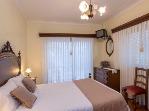 Hostal Alojamento Correia