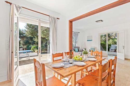 Villa Jose Blanc By Villa Plus