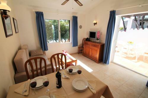 Aparthotel Apartaments Talayot