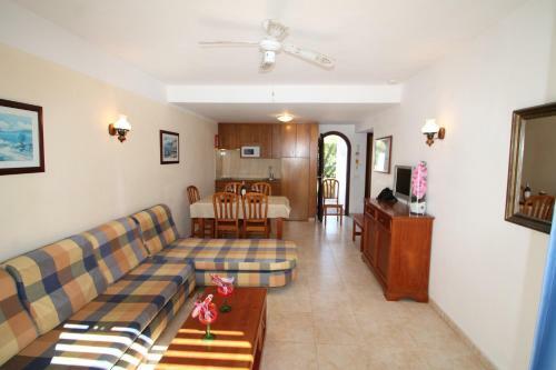 Aparthotel Apartaments Talayot