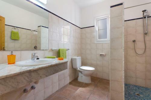 Rosario 3 Bedroom Villa, Cala'n Blanes