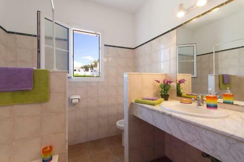 Rosario 3 Bedroom Villa, Cala'n Blanes