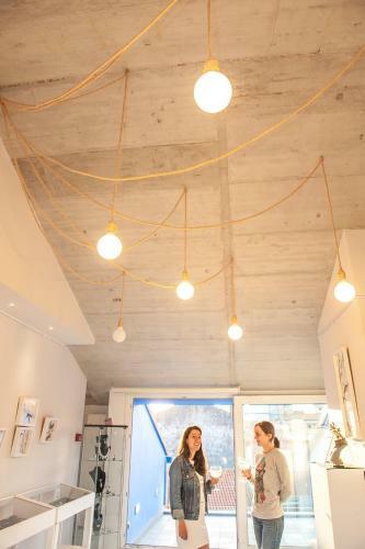 Hotel A De Lol� Lodging Experiences