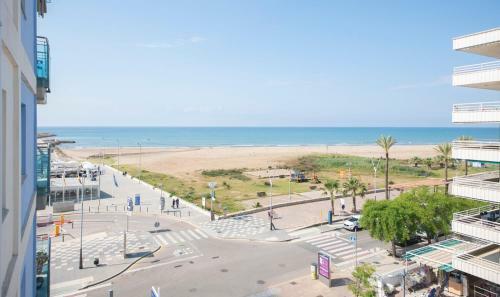 R107 Beachfront Apartment In Calafell