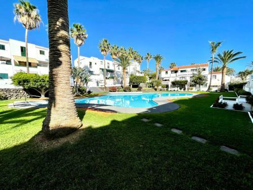 Apartamento Con Dos Dormitorios, Cerca de La Playa En Los Cancajos